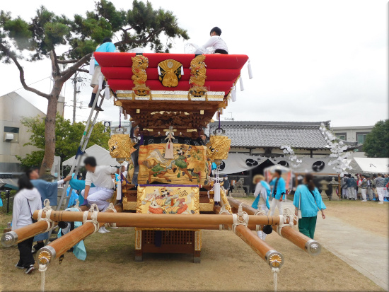 住吉神社(八木)の秋祭り　「西八木」の布団太鼓 1