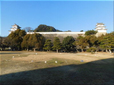 明石公園です。兵庫県立明石公園は、明石城跡を中心につくられた都市公園です。 明石公園 1