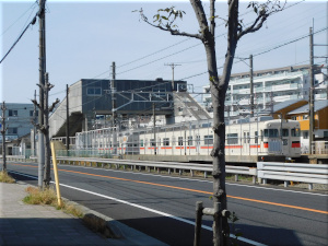 山陽電鉄 大蔵谷駅と電車